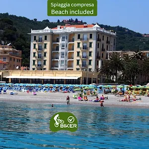 Lido 4*, Finale Ligure Italia
