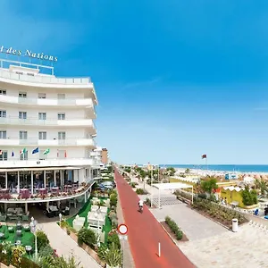 Des Nations - Vintage Sul Mare 4*, Riccione Italia